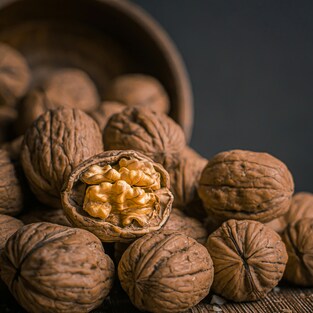 Walnut halves